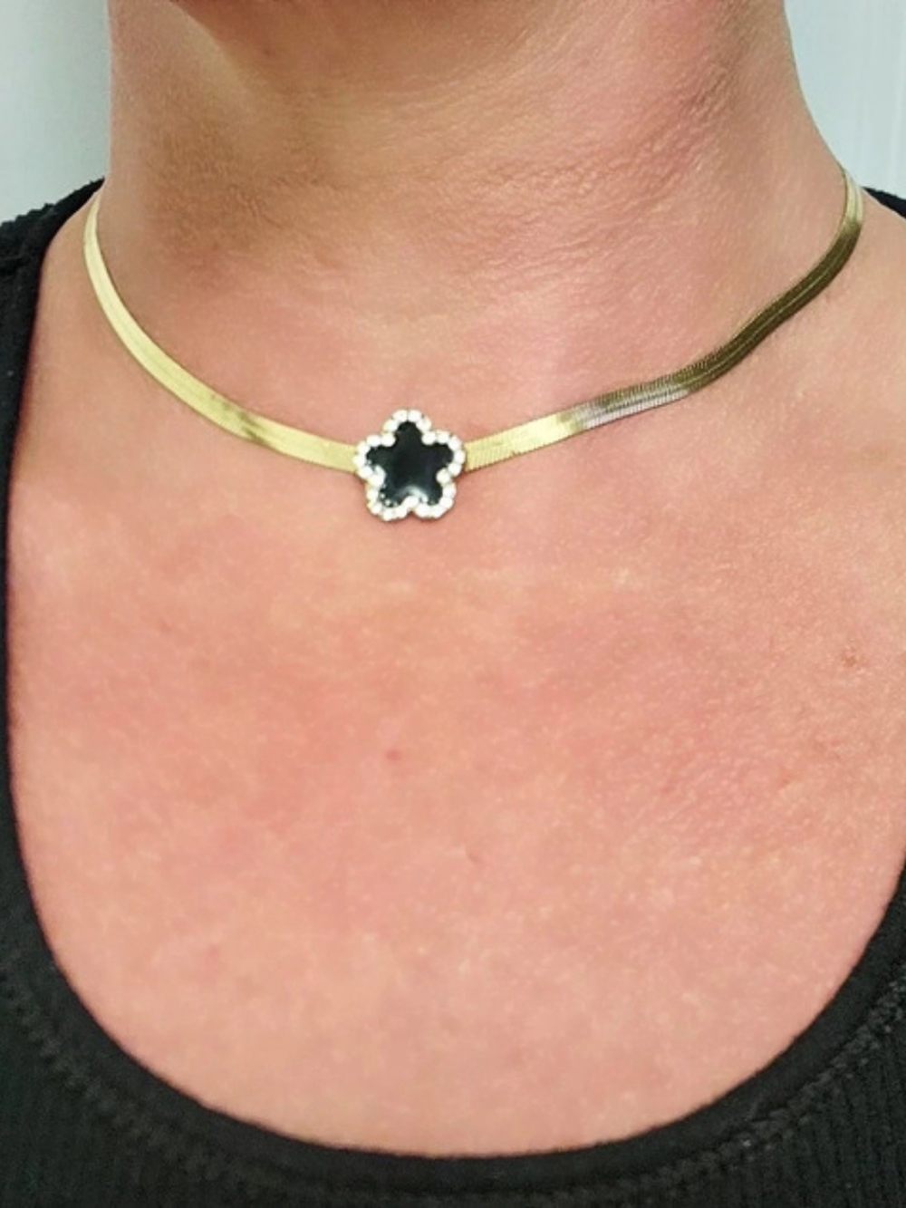 Gold-Tone Black Pendant Necklace Like New